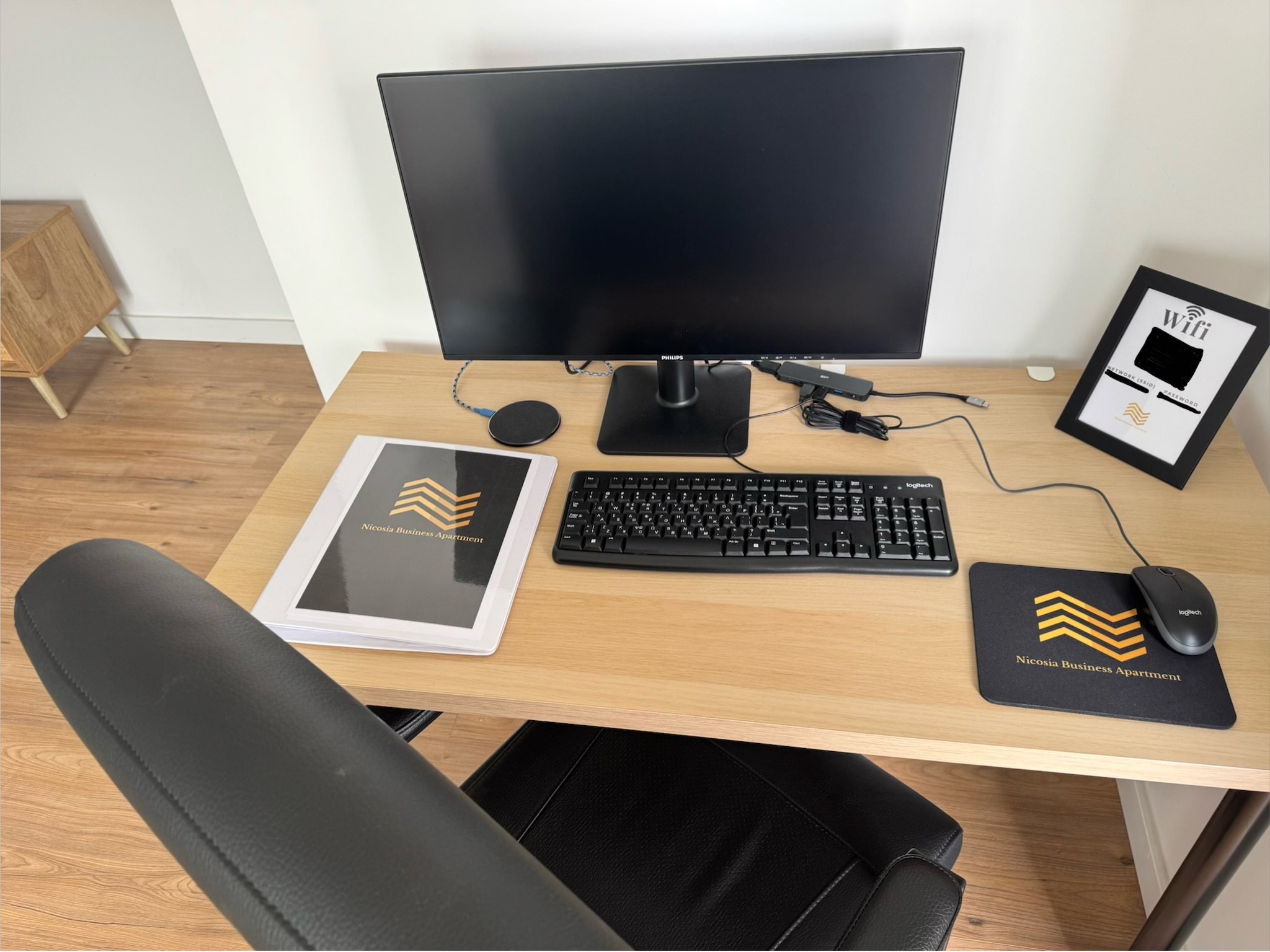 Dedicated workstation with monitor, docking station, keyboard and mouse